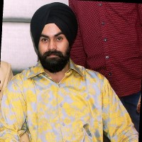 Ravinder Singh