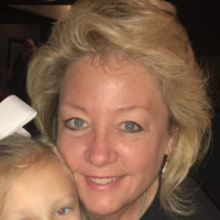 Robyn Custred