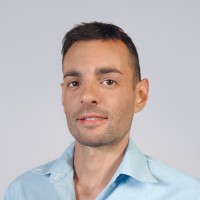 Max Ri