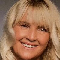Sandra Saunders