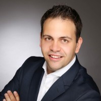 Stefan Neumeister
