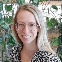 Nienke Boneschansker