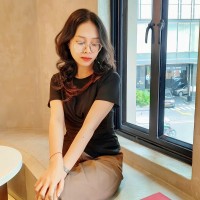 Khuê Trần