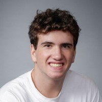 Ezra Kahn
