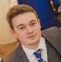 Daniel Hole