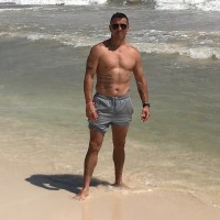 Sam Comer