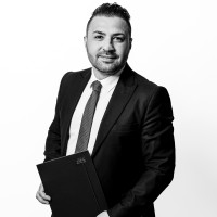 Elvan Taser