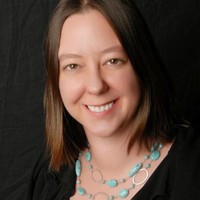 Nicole (Nikki) Maline