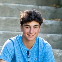Vanik Zakarian