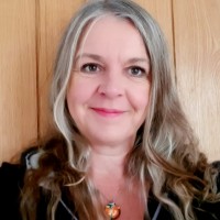 Lorraine Davies