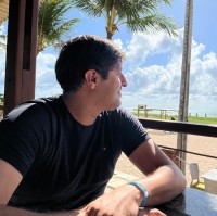 Moises Silva De Oliveira