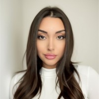 Nava Kazemian