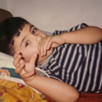 Elian R