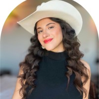 Divina Ceniceros Dominguez