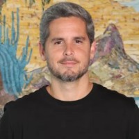 Rony MeislerRony Meisler is an Influencer