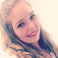 Samantha Van Den Bossche