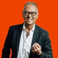 Dr. Stefan Hölscher