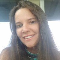 Carla Pinhat