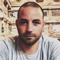 J. Jonatan González