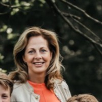 Debbie Ruiter