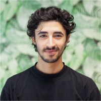 Ali S.