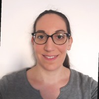 Anne QUERET