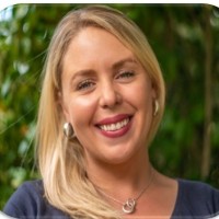 Cornelia Stander