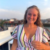 Tara Van den Hurk - Wink