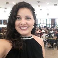 Verônica Vilela O. Justi