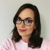 Suzie Sharp