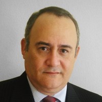 Dr. Ricardo Rojas León