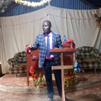 Pastor Keengu