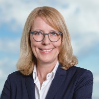Claudia Engel