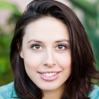 Laura Benson