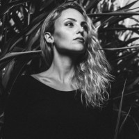 Mélanie De Oliveira