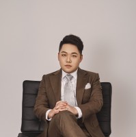 Steven Jiang