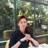 Ziyang H.