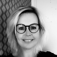 Claudia Engels