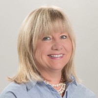 Lynmarie (Lyn) Neufeld