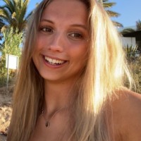 Leah Burton