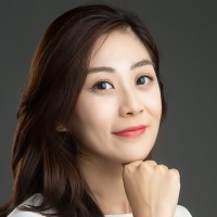 Michaela Chang