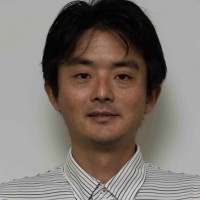 日下雄造