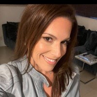 Naomi Graff