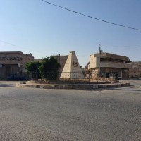 ايمن شيخ