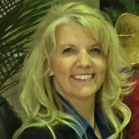 Dana Holle