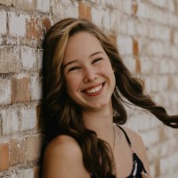 Aubrey Roelofs