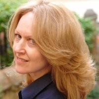 Jayne Chivers