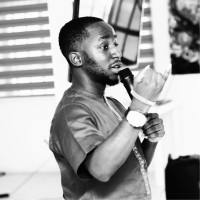 Akande Pelumi