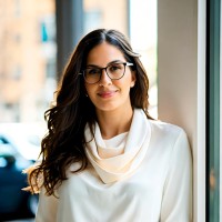 Niloofar Safamanesh