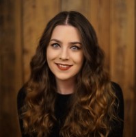 Amy Gwynne